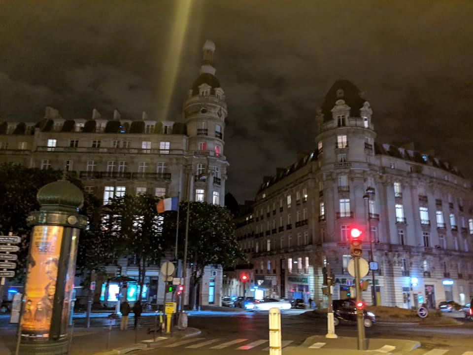20190428arrivefrance2