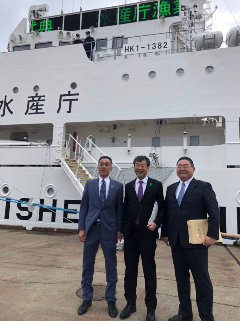水産庁漁業取締船「白竜丸」小樽港定係歓迎記念式典に出席。