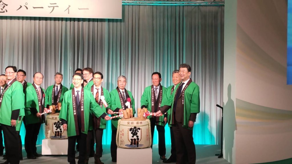 石狩湾新港洋上風力発電所竣工式に出席。