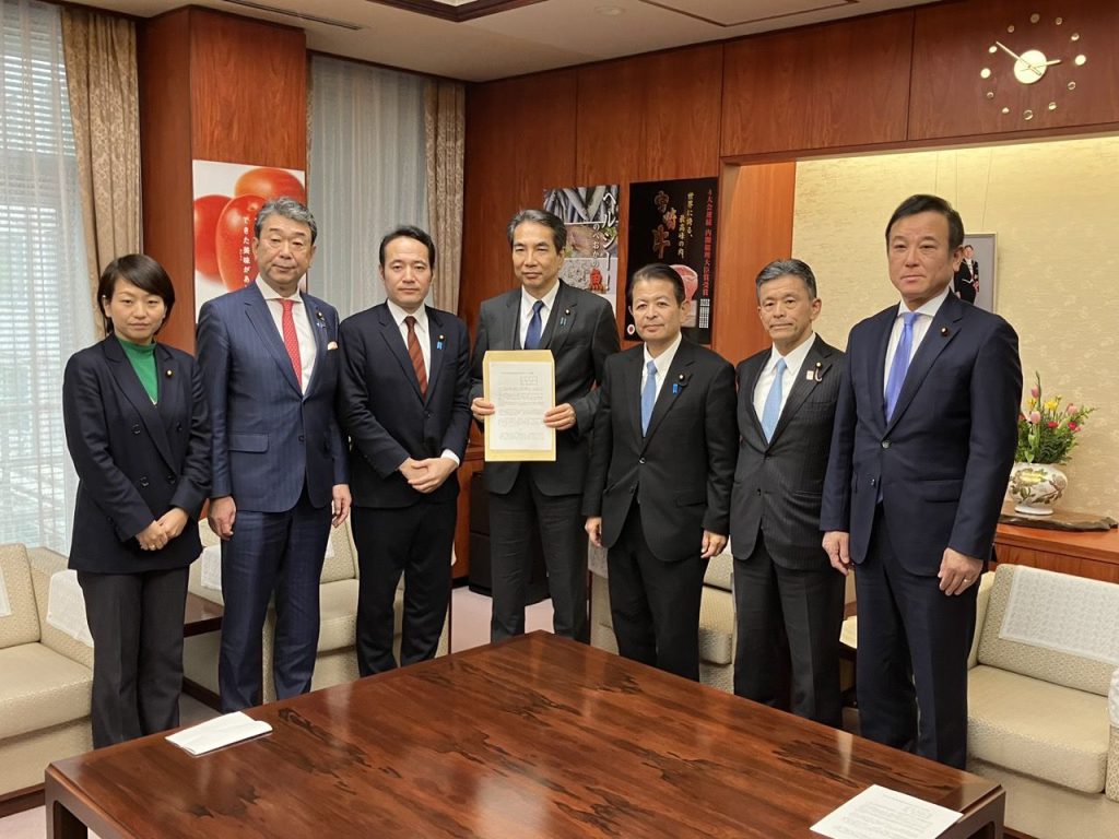 酪農畜産対策について農林水産大臣へ要望。