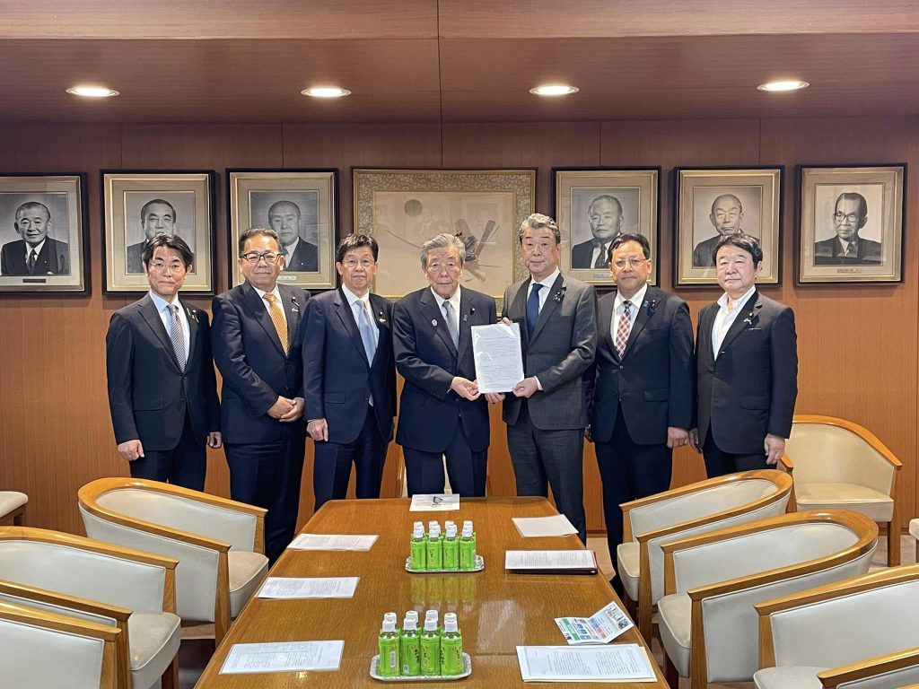 自民党有志議員で森山幹事長に面会。