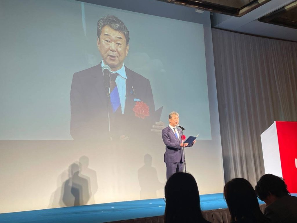 一般財団法人全日本スキー連盟創立100周年式典にて。